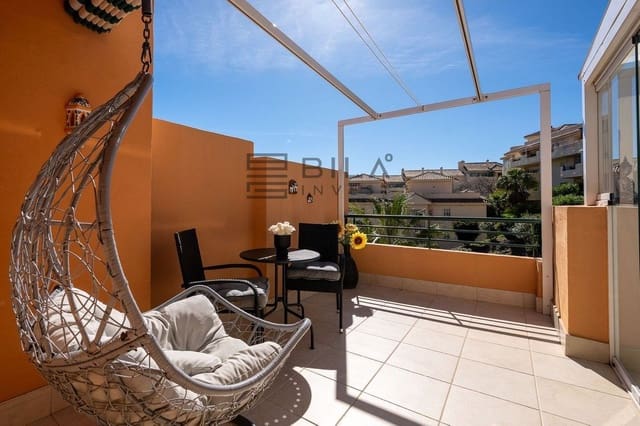 3 slaapkamer Penthouse te koop in Riviera del Sol, Mijas met zwembad - € 395.000 (Ref: 9830221)