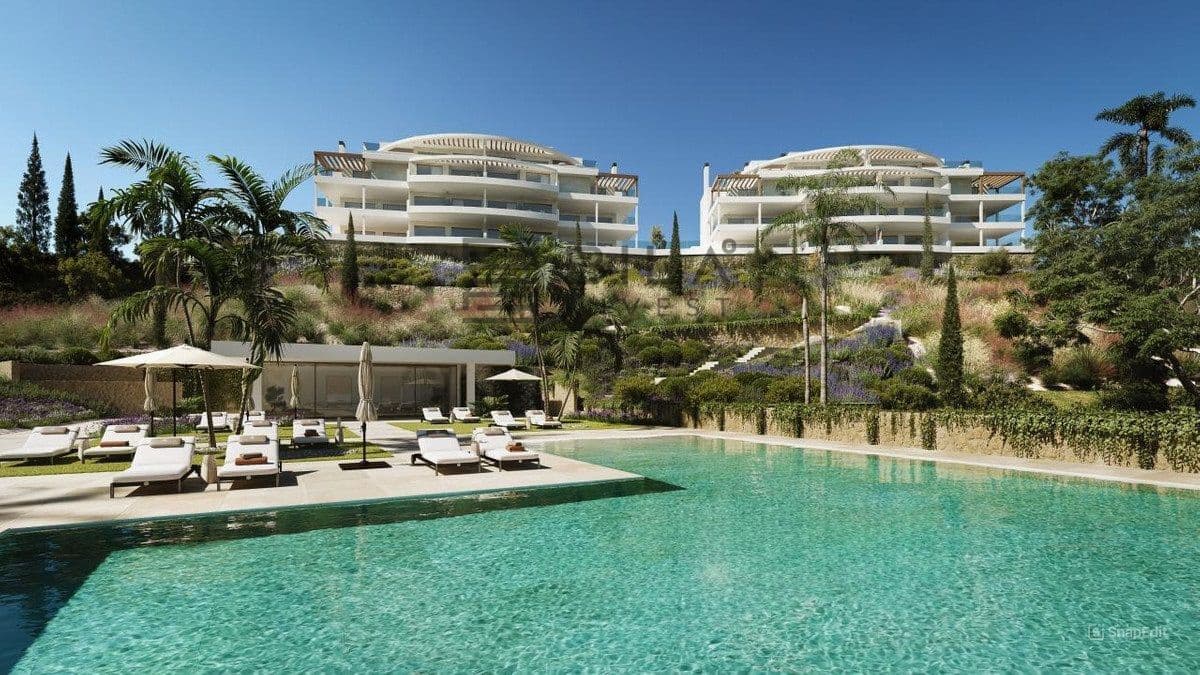 3 bedroom Flat for sale in Cerro del Aguila with pool garage - € 686,500 (Ref: 9830480)