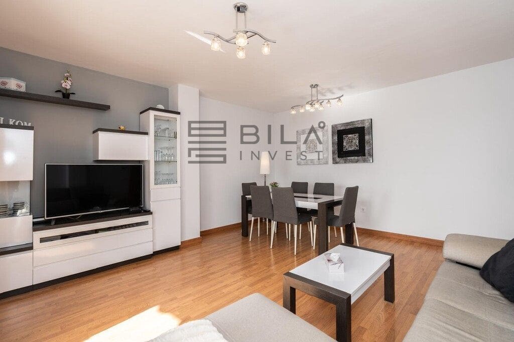 2 soveværelse Lejlighed til salg i Benalmadena med swimmingpool garage - € 420.000 (Ref: 9832782)