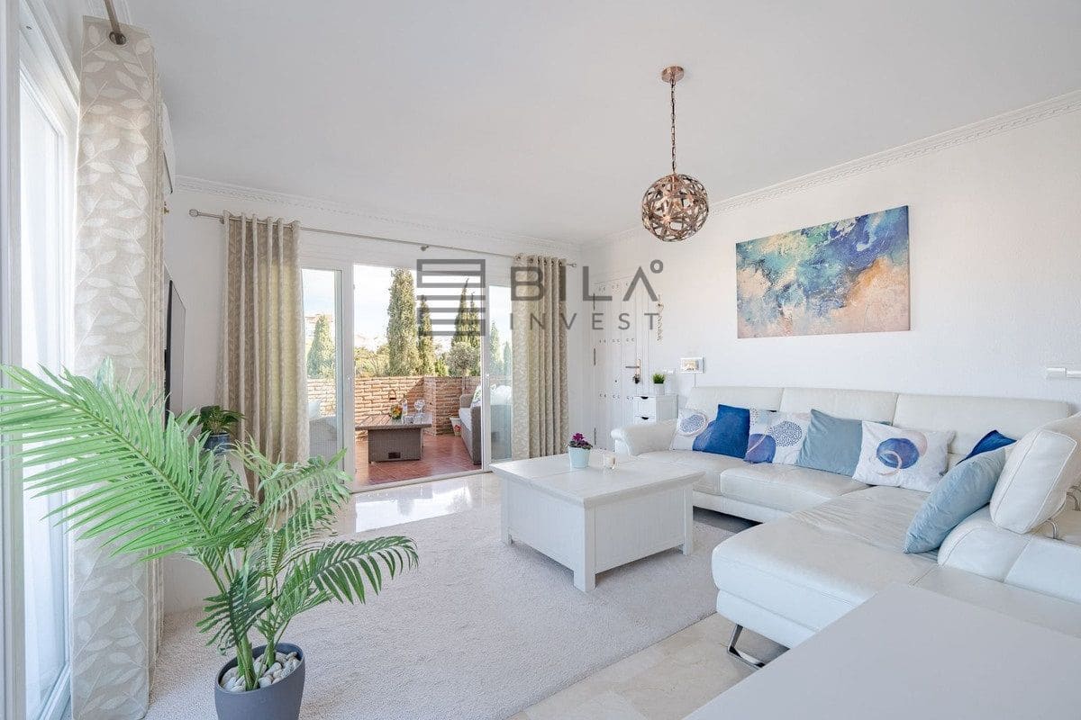 3 soveværelse Byhus til salg i Riviera del Sol - € 530.000 (Ref: 9832784)