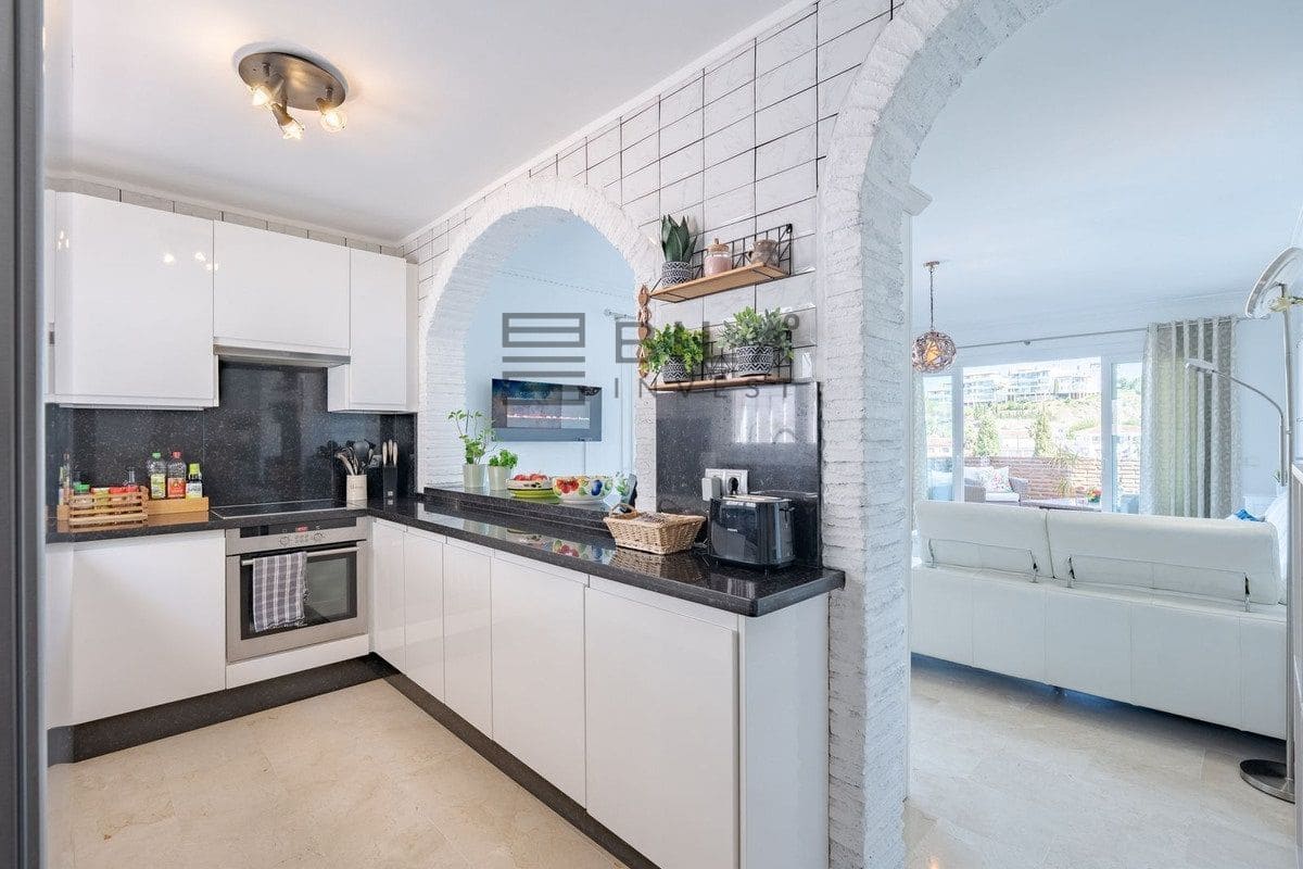 3 soveværelse Byhus til salg i Riviera del Sol - € 530.000 (Ref: 9832784)