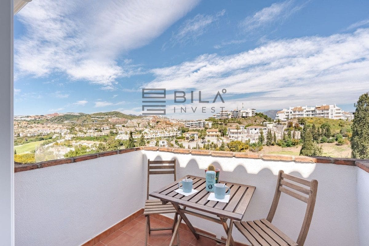 3 soveværelse Byhus til salg i Riviera del Sol - € 530.000 (Ref: 9832784)
