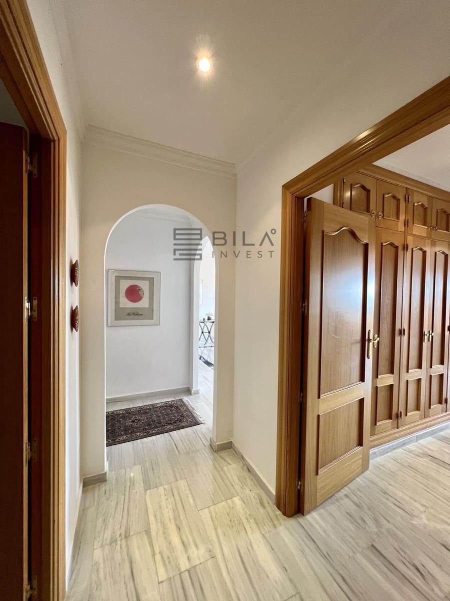 2 slaapkamer Flat te koop in La Cala Hills - € 345.000 (Ref: 9833044)