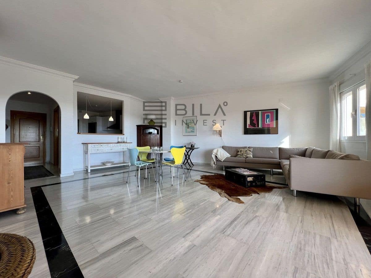 2 slaapkamer Flat te koop in La Cala Hills - € 345.000 (Ref: 9833044)