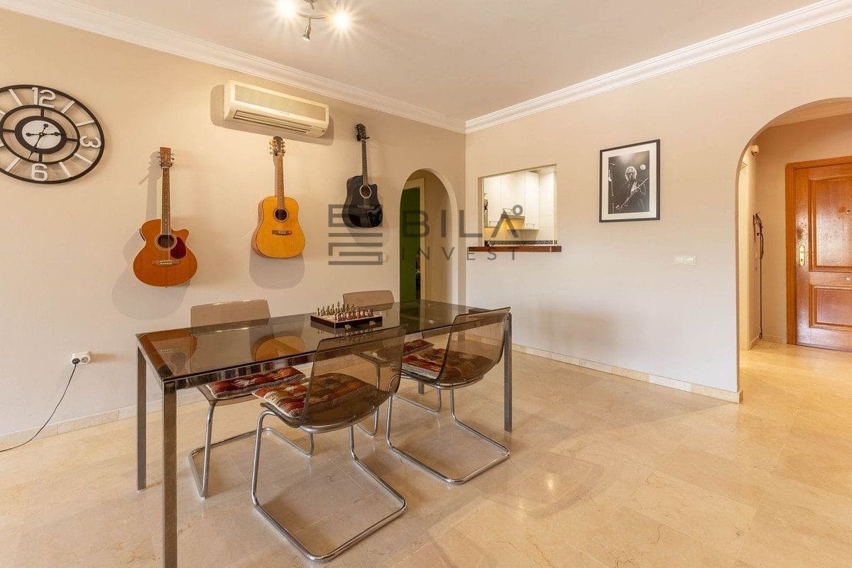 2 slaapkamer Flat te koop in La Cala Hills met zwembad garage - € 325.000 (Ref: 9833045)