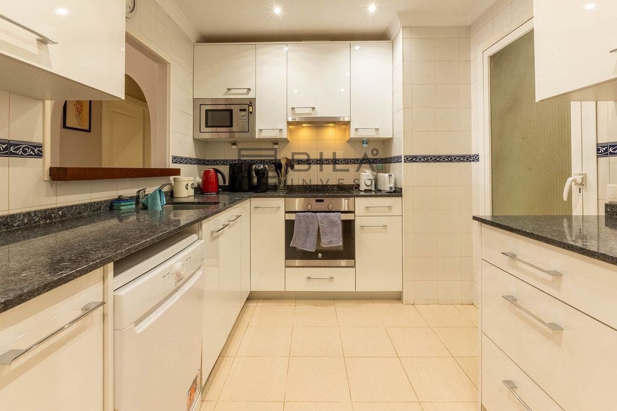 2 slaapkamer Flat te koop in La Cala Hills met zwembad garage - € 325.000 (Ref: 9833045)