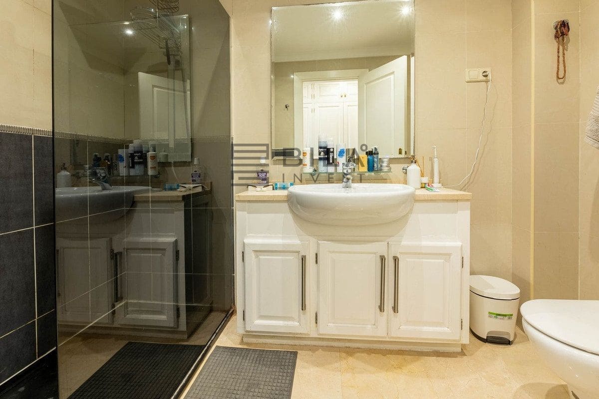 2 slaapkamer Flat te koop in La Cala Hills met zwembad garage - € 325.000 (Ref: 9833045)