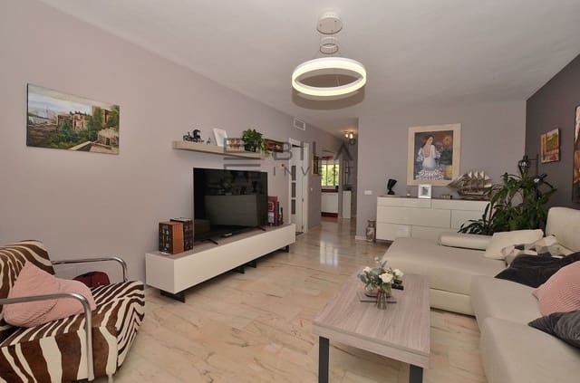 3 soveværelse Penthouse til salg i Benalmádena pueblo, Benalmádena med swimmingpool - € 639.000 (Ref: 9833046)