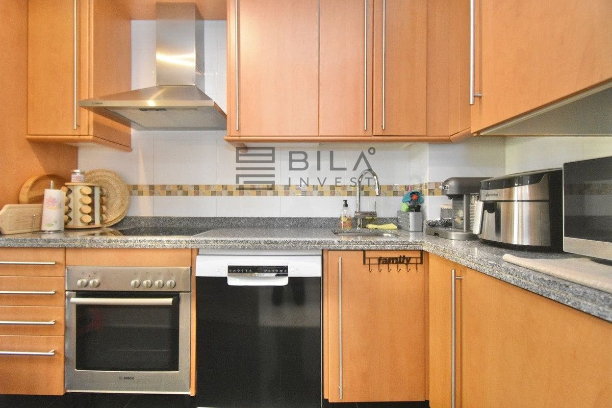 2 soverom Leilighet til salgs i La Cala de Mijas med svømmebasseng garasje - € 285 000 (Ref: 9833048)