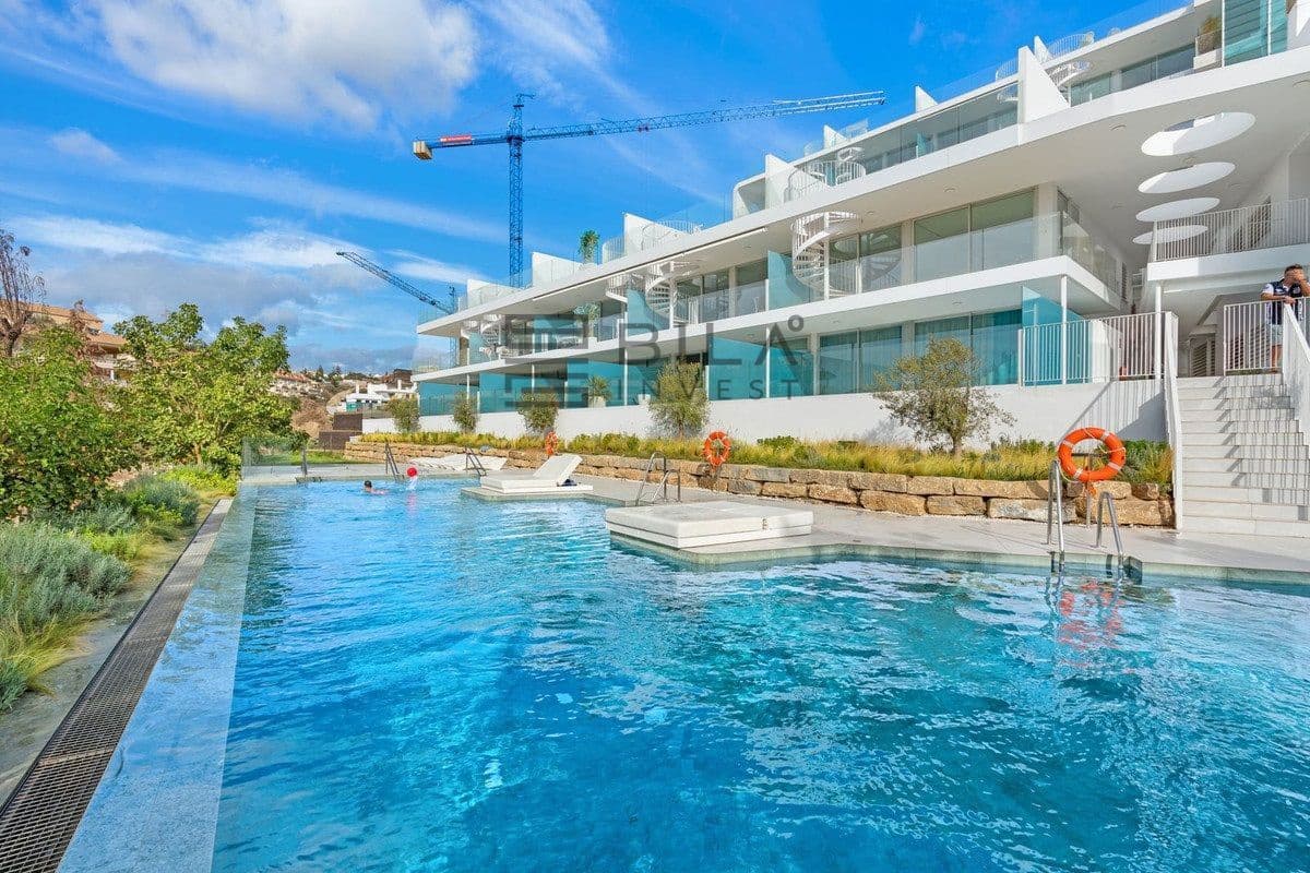 2 soverom Penthouse til salgs i Fuengirola med svømmebasseng - € 1 200 000 (Ref: 9834126)