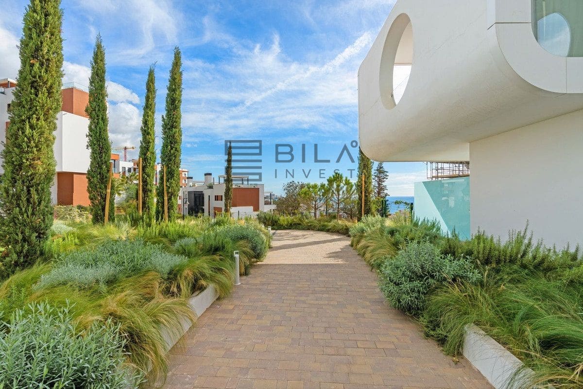 2 soverom Penthouse til salgs i Fuengirola med svømmebasseng - € 1 200 000 (Ref: 9834126)