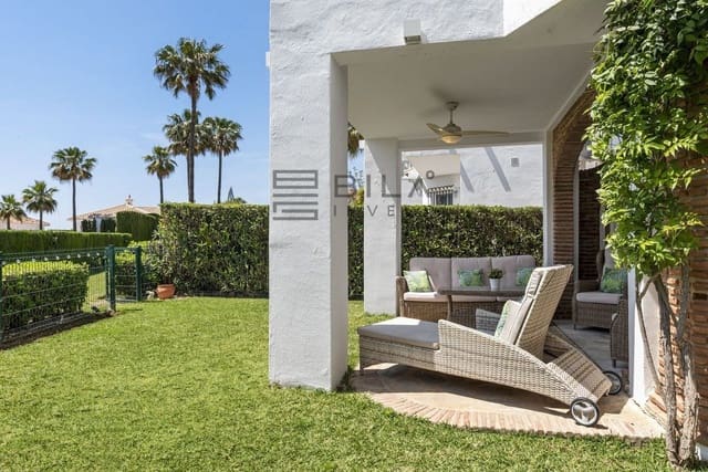 3 soveværelse Villa til salg i El Chaparral, Mijas med swimmingpool garage - € 875.000 (Ref: 9834127)