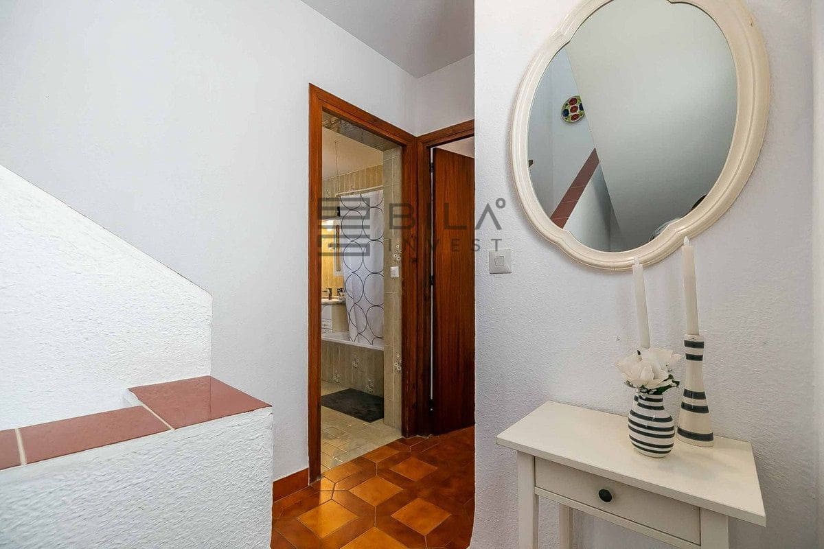 2 soveværelse Byhus til salg i El Coto med swimmingpool garage - € 365.000 (Ref: 9841336)