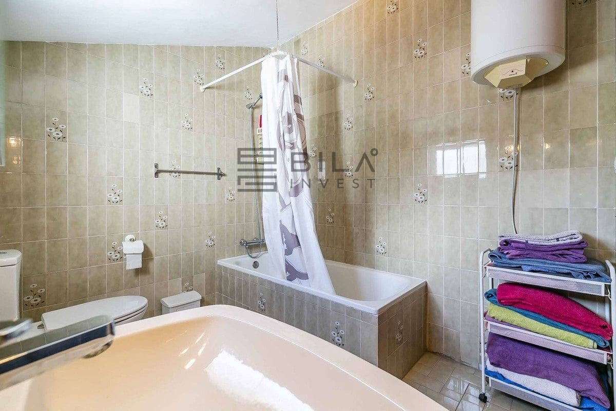 2 soveværelse Byhus til salg i El Coto med swimmingpool garage - € 365.000 (Ref: 9841336)