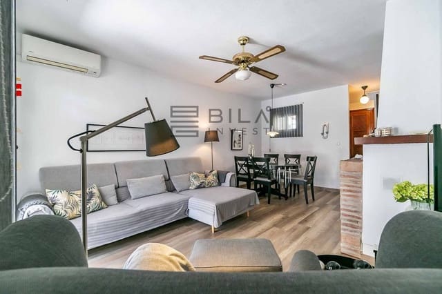 2 soveværelse Byhus til salg i El Coto, Mijas med swimmingpool garage - € 365.000 (Ref: 9841336)
