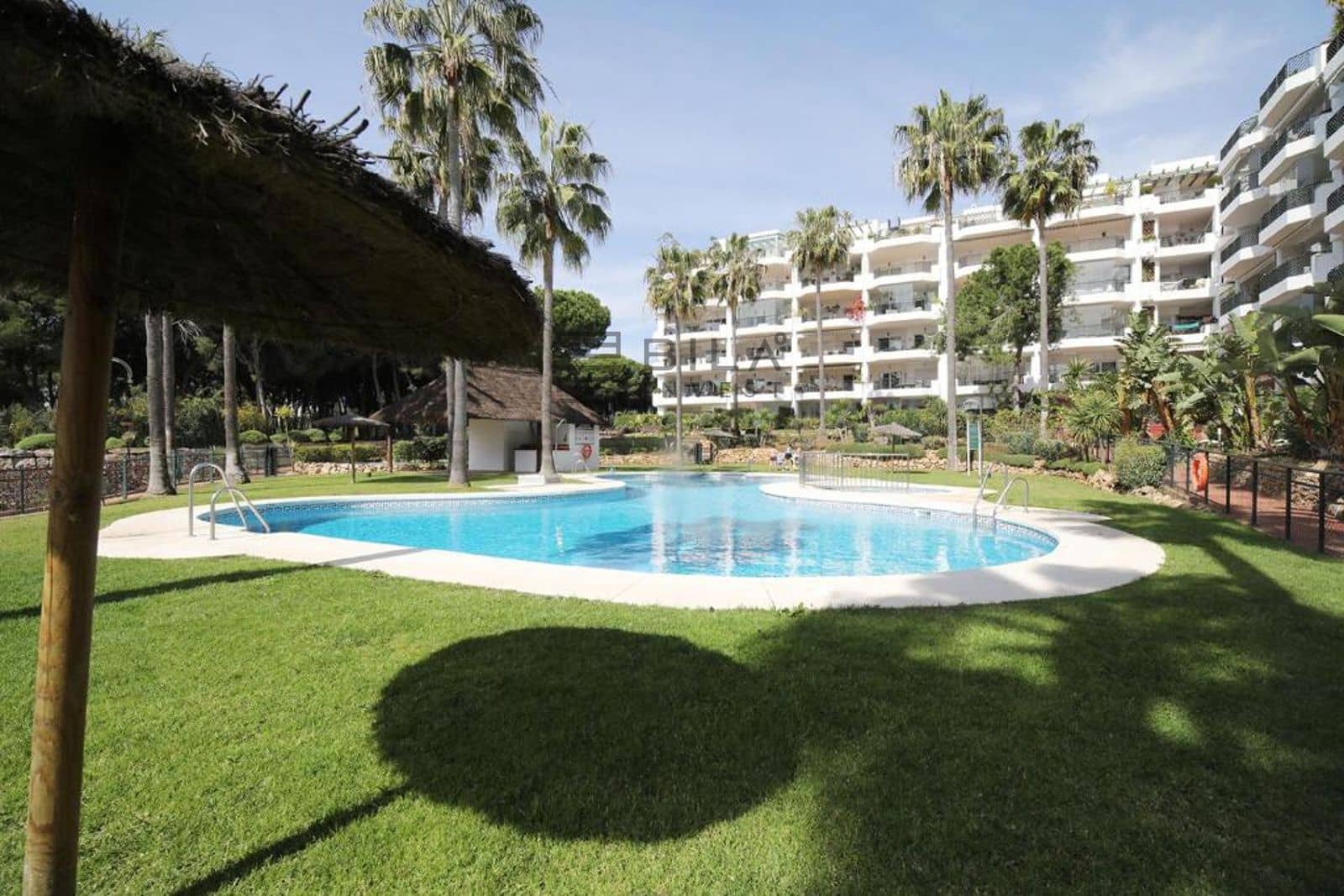 2 quarto Apartamento para venda em Calahonda com piscina garagem - 535 000 € (Ref: 9841337)