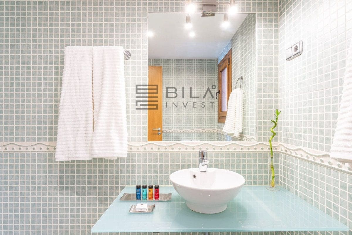 3 bedroom Penthouse for sale in Benalmadena with pool - € 695,000 (Ref: 9841338)