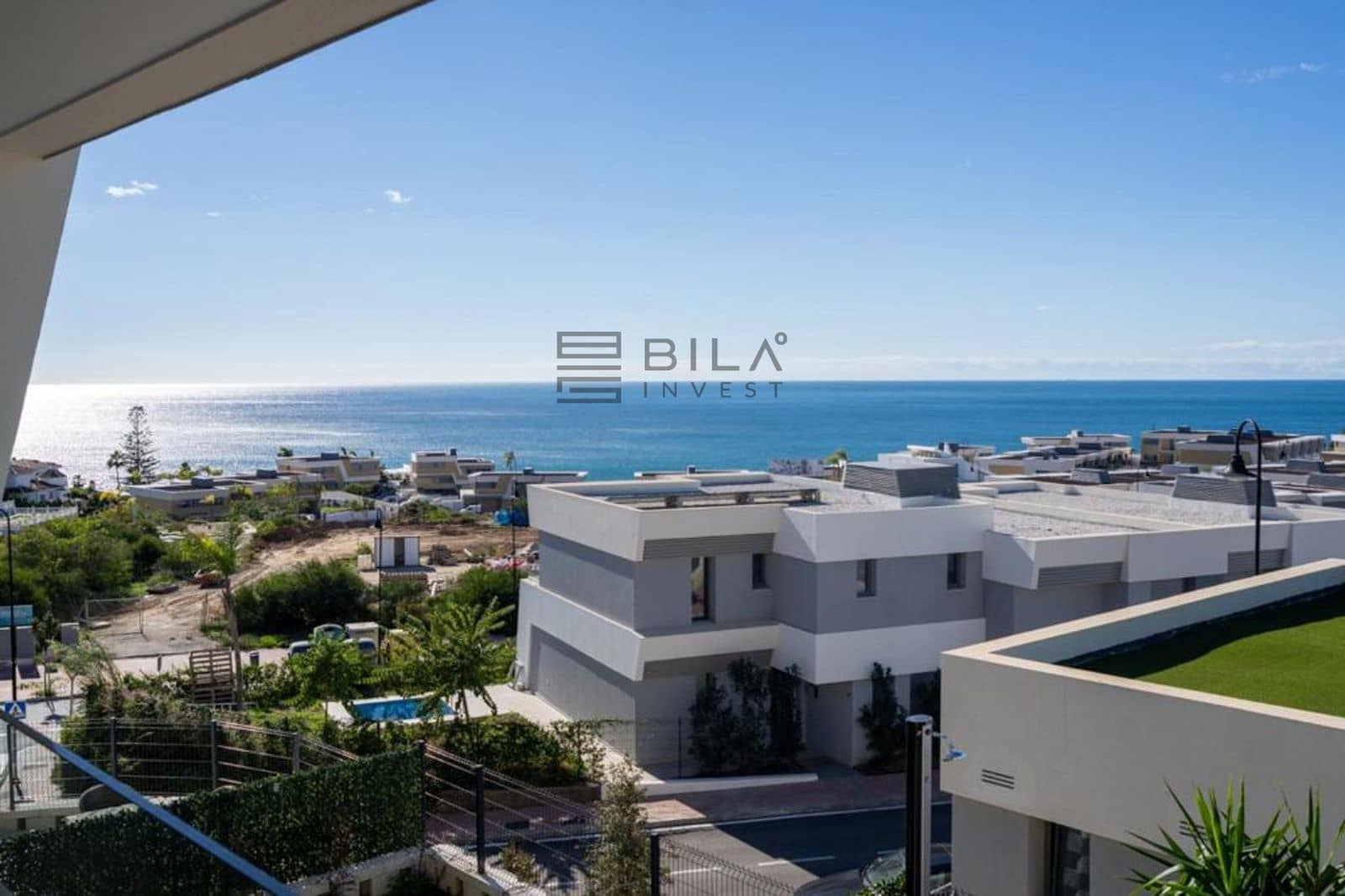 3 bedroom Townhouse for sale in El Chaparral with pool garage - € 1,195,000 (Ref: 9841339)
