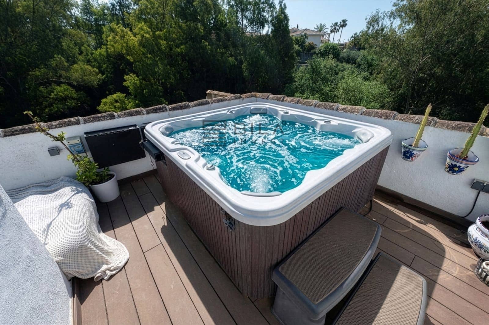 2 sovrum Hus till salu i Calahonda med pool - 495 000 € (Ref: 9848171)