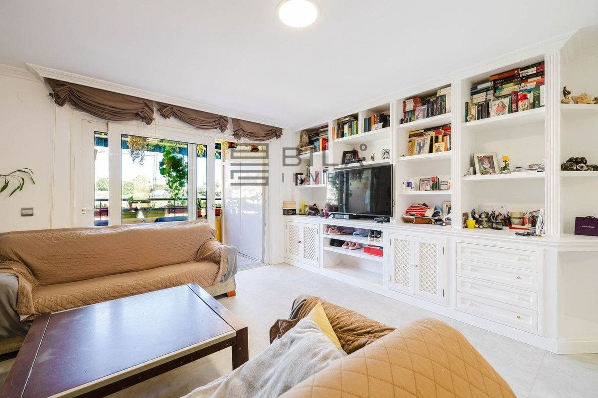 3 quarto Apartamento para venda em Torrequebrada com piscina garagem - 460 000 € (Ref: 9848174)