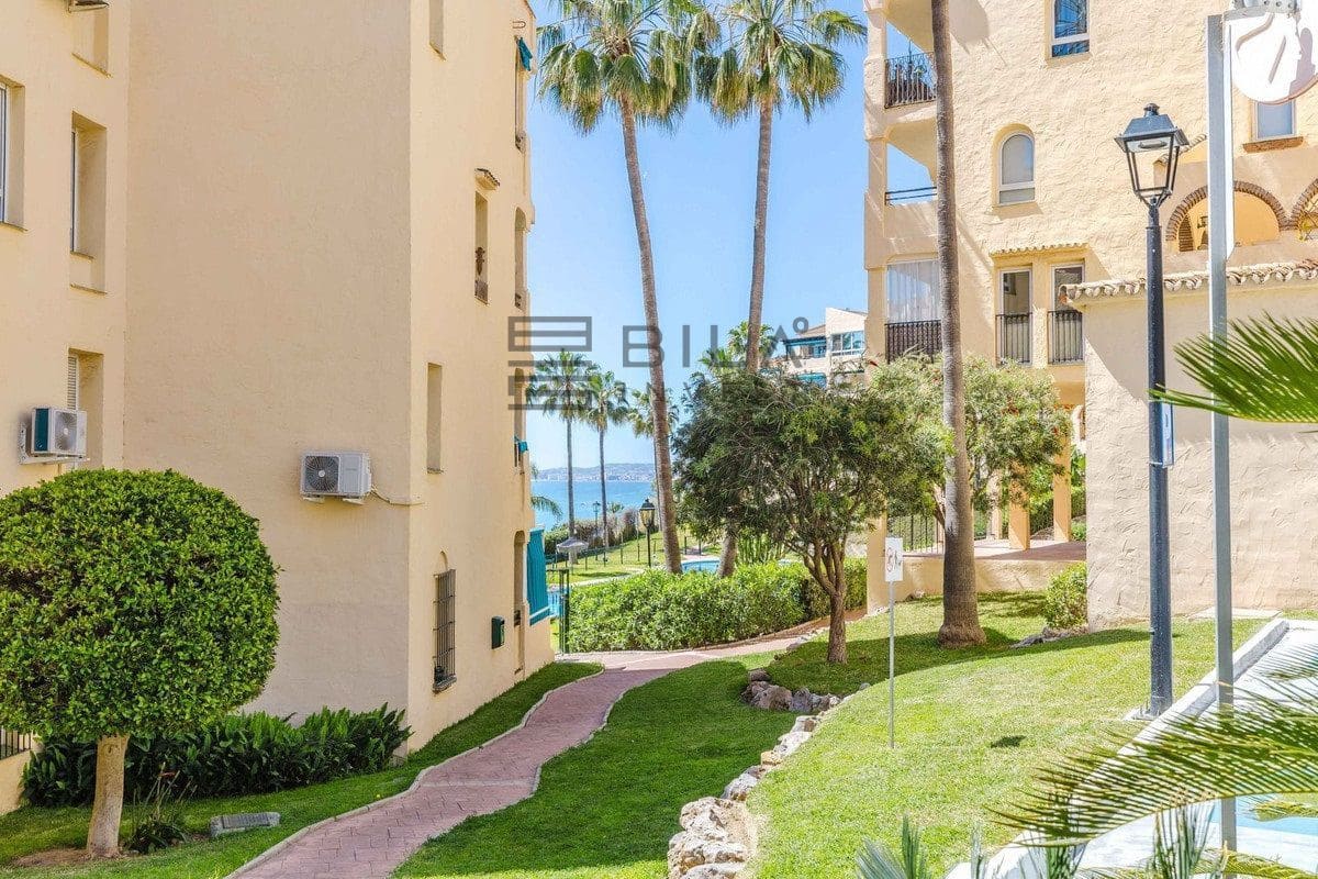 3 quarto Apartamento para venda em Torrequebrada com piscina garagem - 460 000 € (Ref: 9848174)