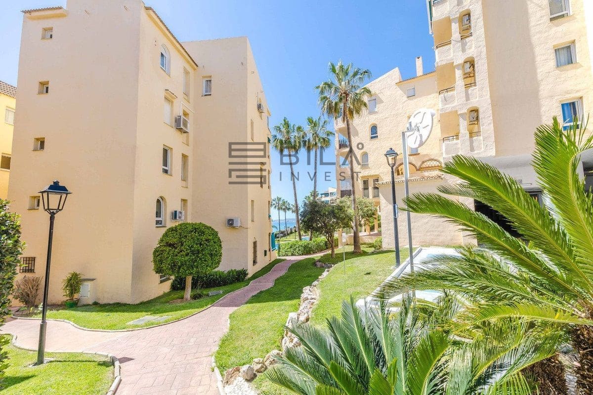 3 quarto Apartamento para venda em Torrequebrada com piscina garagem - 460 000 € (Ref: 9848174)