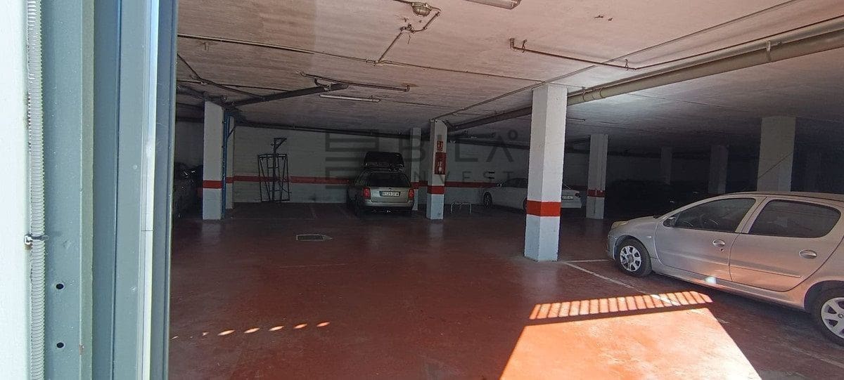 4 slaapkamer Flat te koop in Fuengirola met zwembad garage - € 450.000 (Ref: 9848175)
