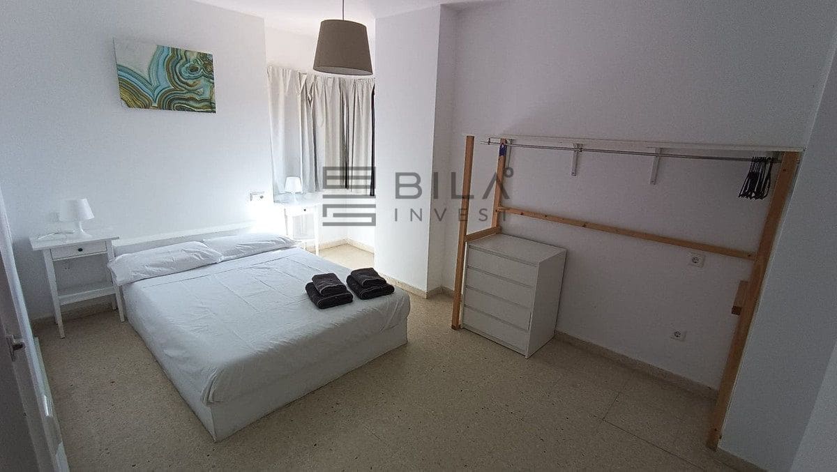 4 slaapkamer Flat te koop in Fuengirola met zwembad garage - € 450.000 (Ref: 9848175)