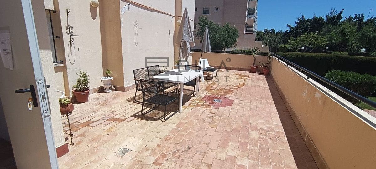 4 slaapkamer Flat te koop in Fuengirola met zwembad garage - € 450.000 (Ref: 9848175)