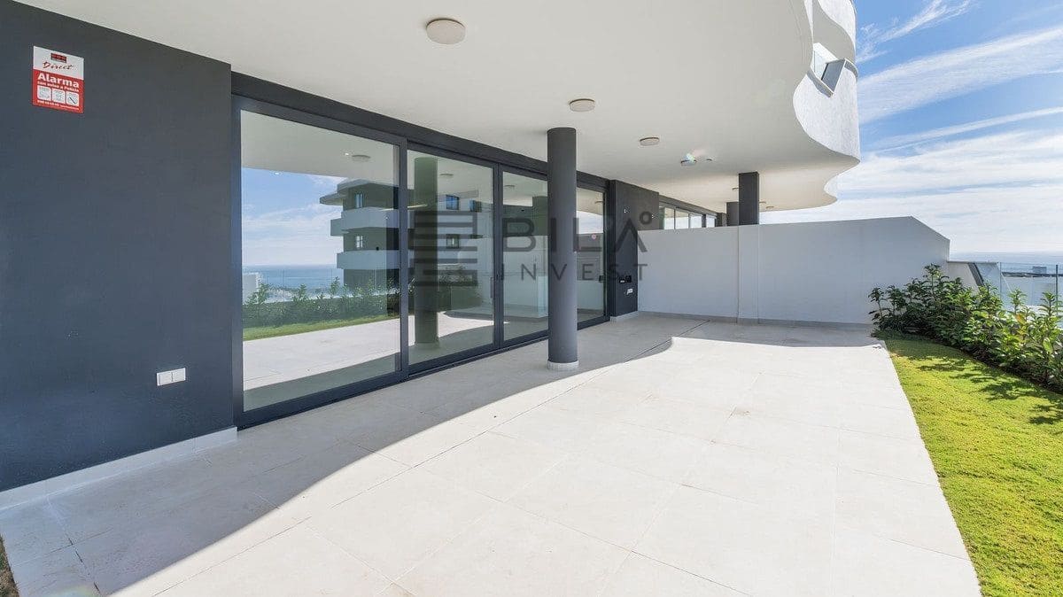 2 soveværelse Lejlighed til salg i Fuengirola med swimmingpool garage - € 649.000 (Ref: 9848176)