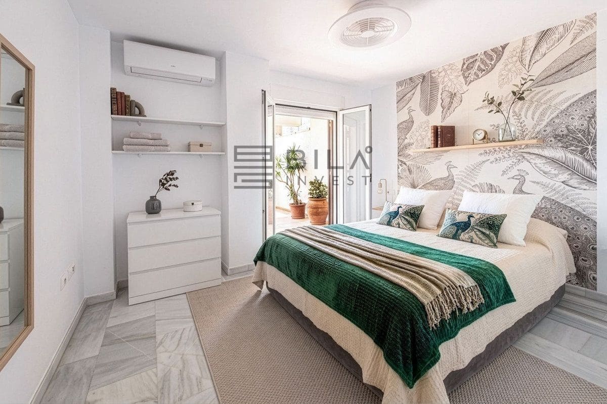 2 soveværelse Lejlighed til salg i Benalmadena med swimmingpool garage - € 339.000 (Ref: 9848177)
