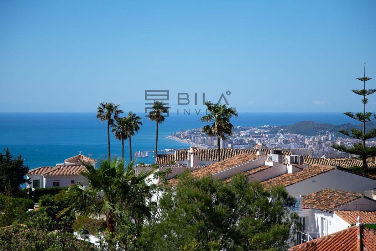2 soveværelse Lejlighed til salg i Benalmadena med swimmingpool garage - € 339.000 (Ref: 9848177)