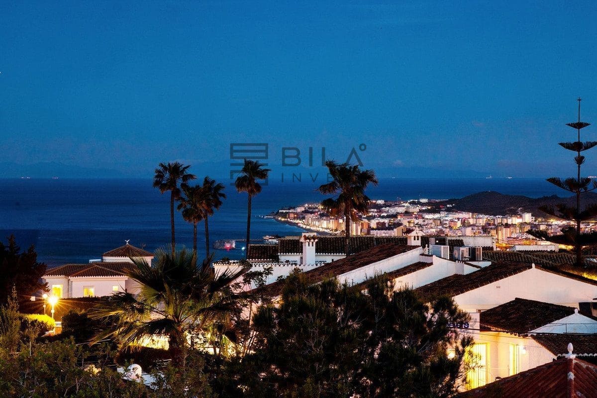 2 soveværelse Lejlighed til salg i Benalmadena med swimmingpool garage - € 339.000 (Ref: 9848177)
