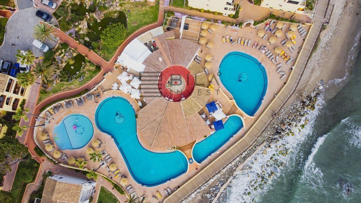 2 quarto Apartamento para venda em Calahonda com piscina garagem - 499 000 € (Ref: 9848178)