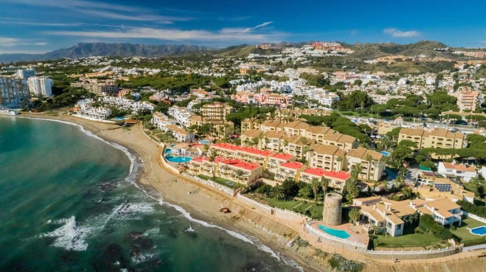 2 quarto Apartamento para venda em Calahonda com piscina garagem - 499 000 € (Ref: 9848178)