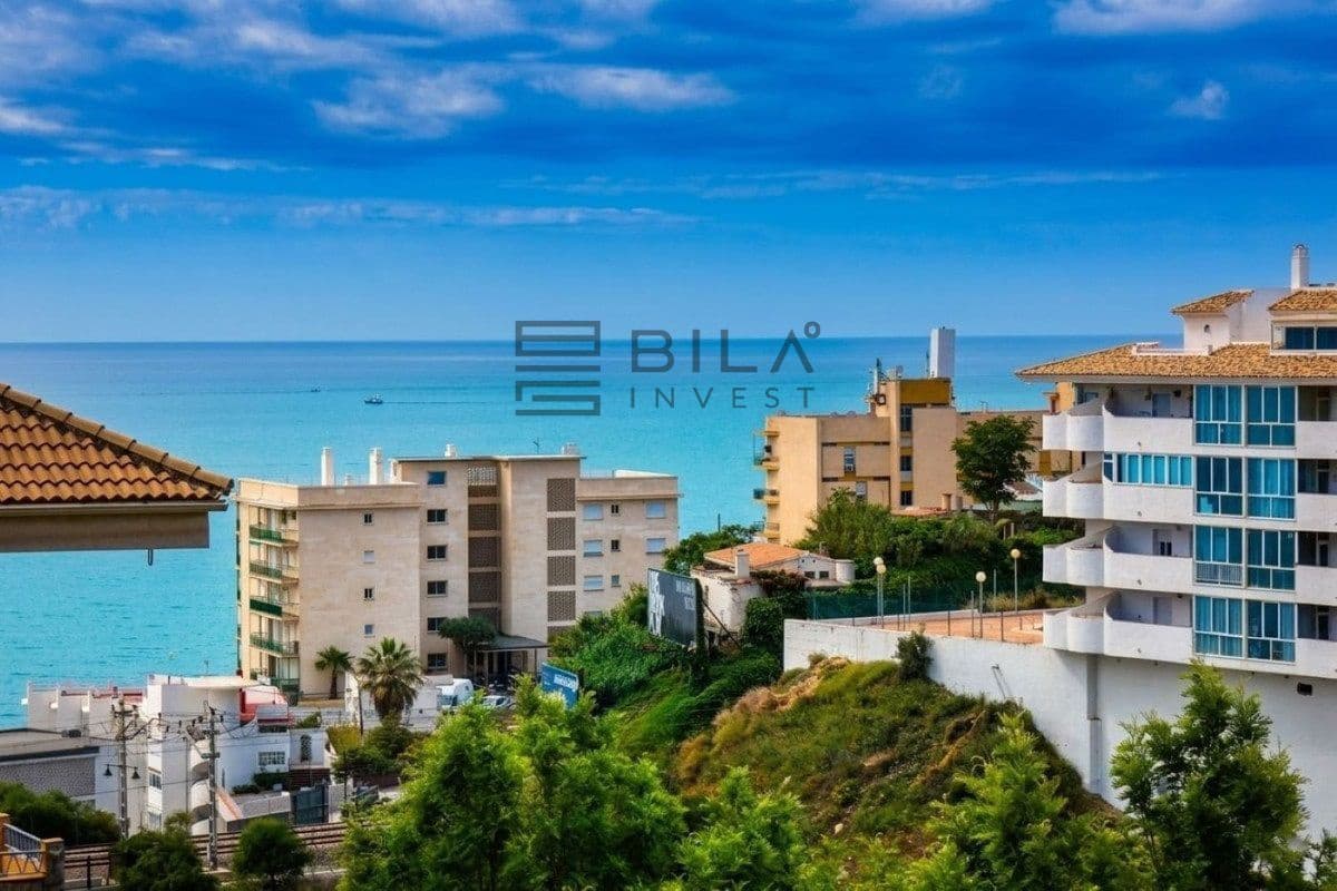 2 bedroom Flat for sale in Carvajal with pool garage - € 420,000 (Ref: 9848179)
