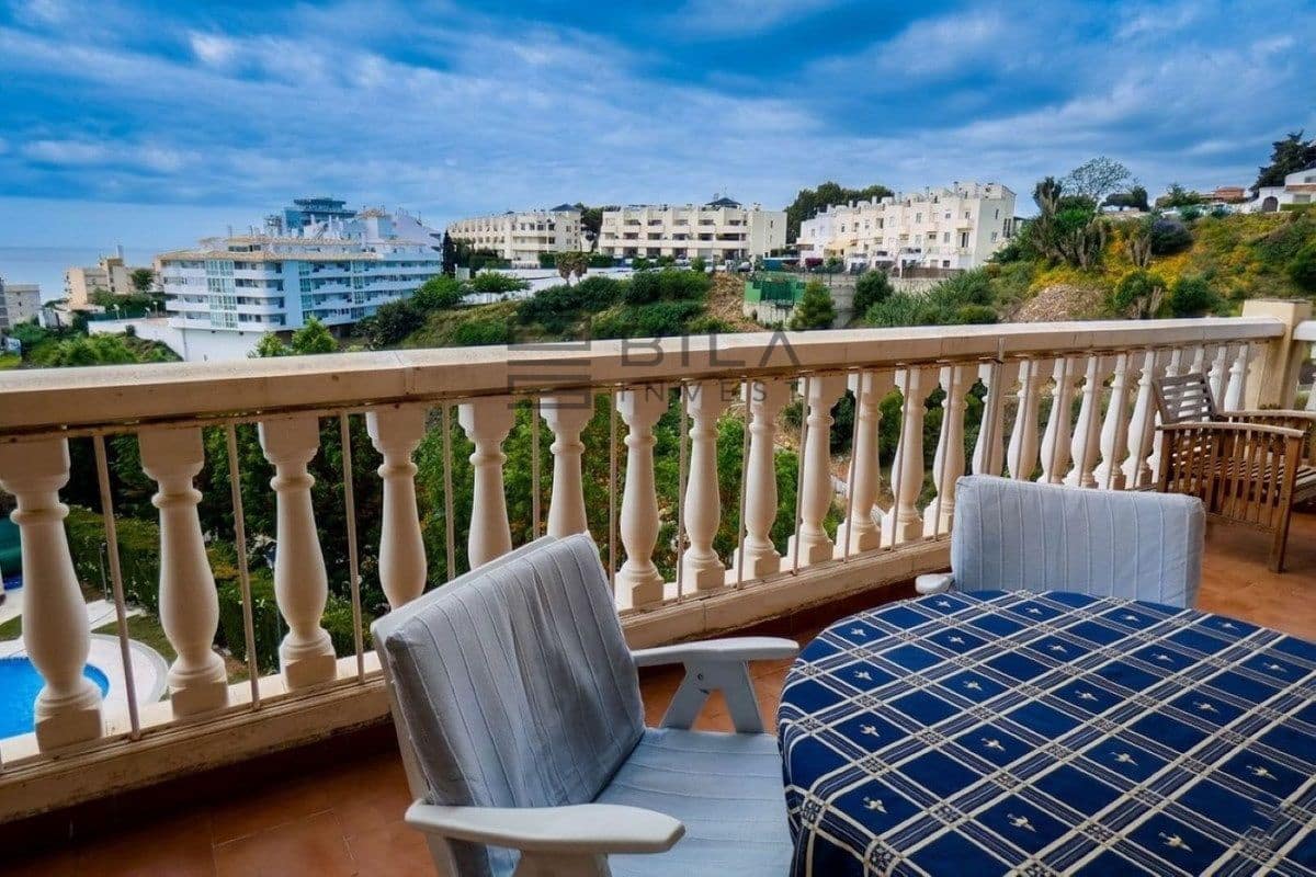 2 bedroom Flat for sale in Carvajal with pool garage - € 420,000 (Ref: 9848179)