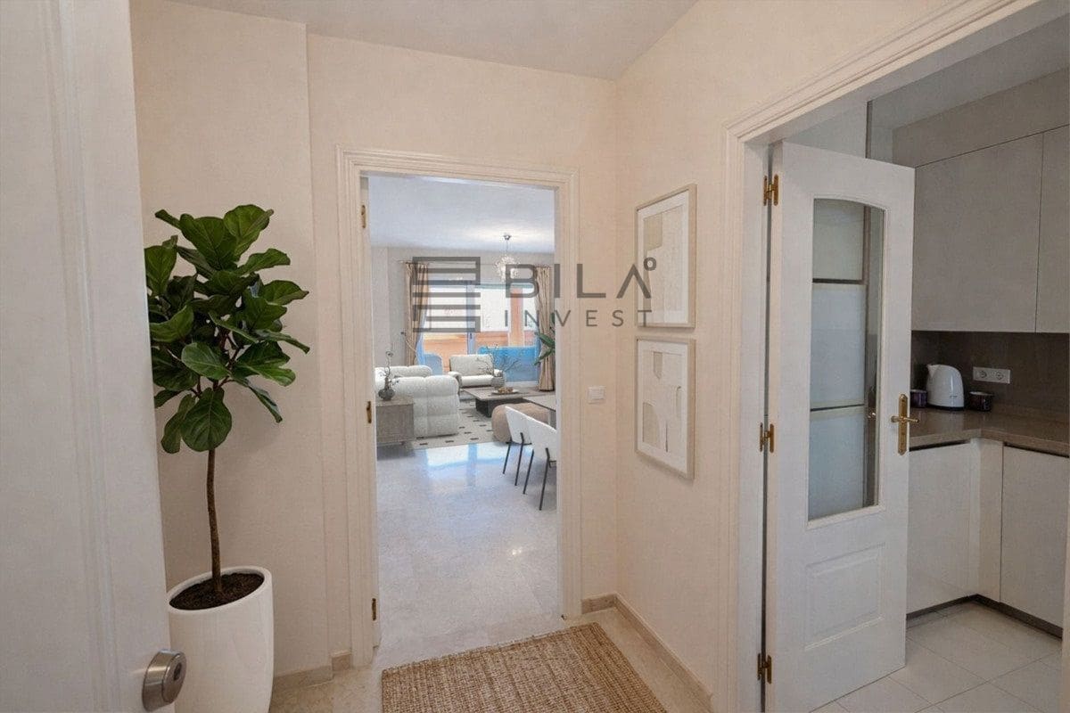 2 bedroom Flat for sale in El Chaparral with pool garage - € 340,000 (Ref: 9848180)