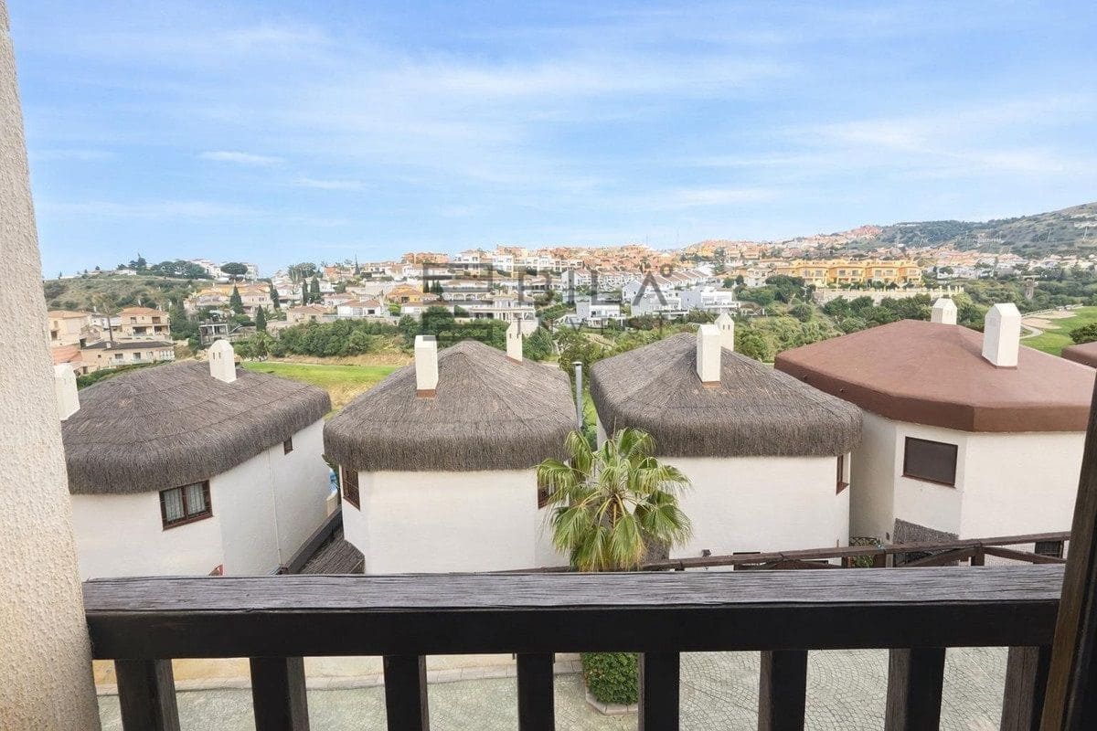 3 soveværelse Byhus til salg i Riviera del Sol med garage - € 515.000 (Ref: 9848181)