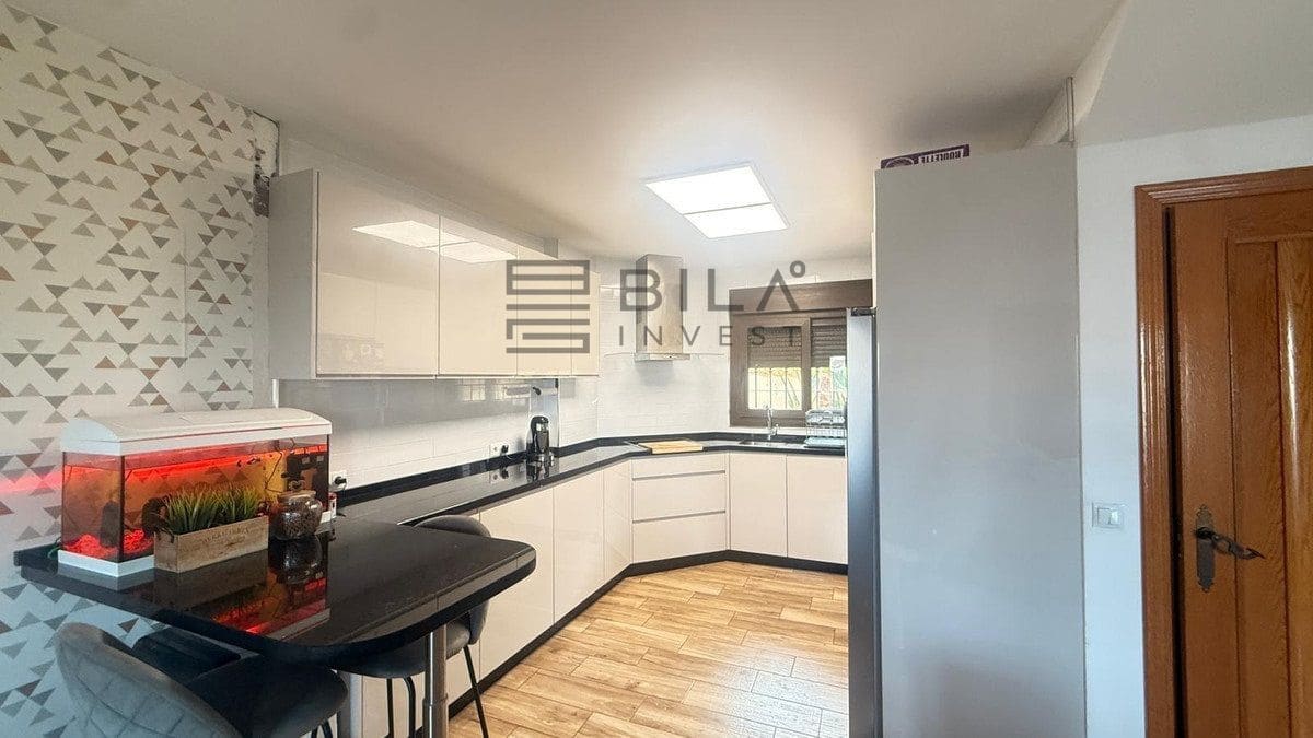 3 soveværelse Byhus til salg i Riviera del Sol med garage - € 515.000 (Ref: 9848181)