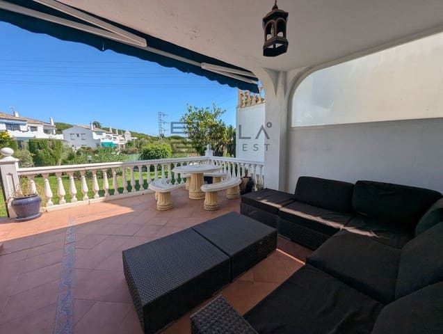 3 soverom Villa til salgs i Calahonda, Mijas med svømmebasseng garasje - € 449 000 (Ref: 9849958)