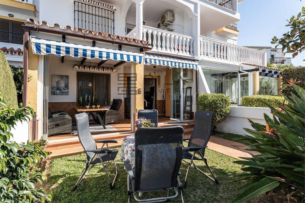 2 bedroom Flat for sale in Riviera del Sol with pool - € 319,000 (Ref: 9849960)