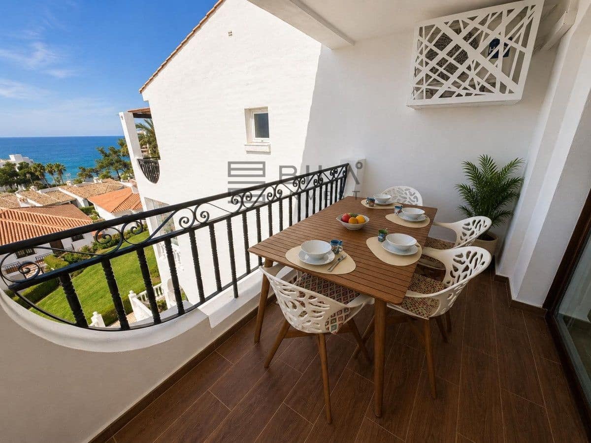 2 bedroom Penthouse for sale in Miraflores with pool - € 389,000 (Ref: 9849961)