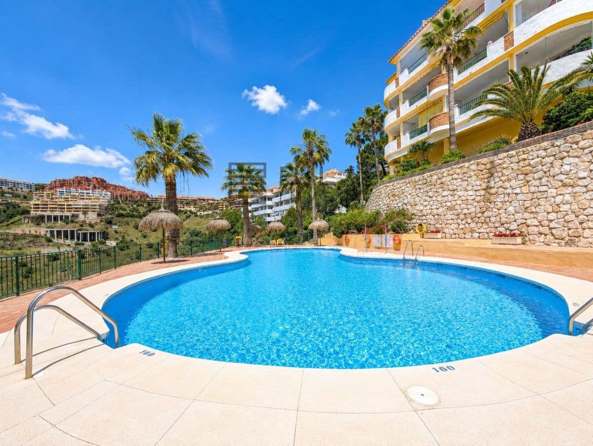 2 Zimmer Wohnung zu verkaufen in Calahonda mit Pool - 290.000 € (Ref: 9849962)