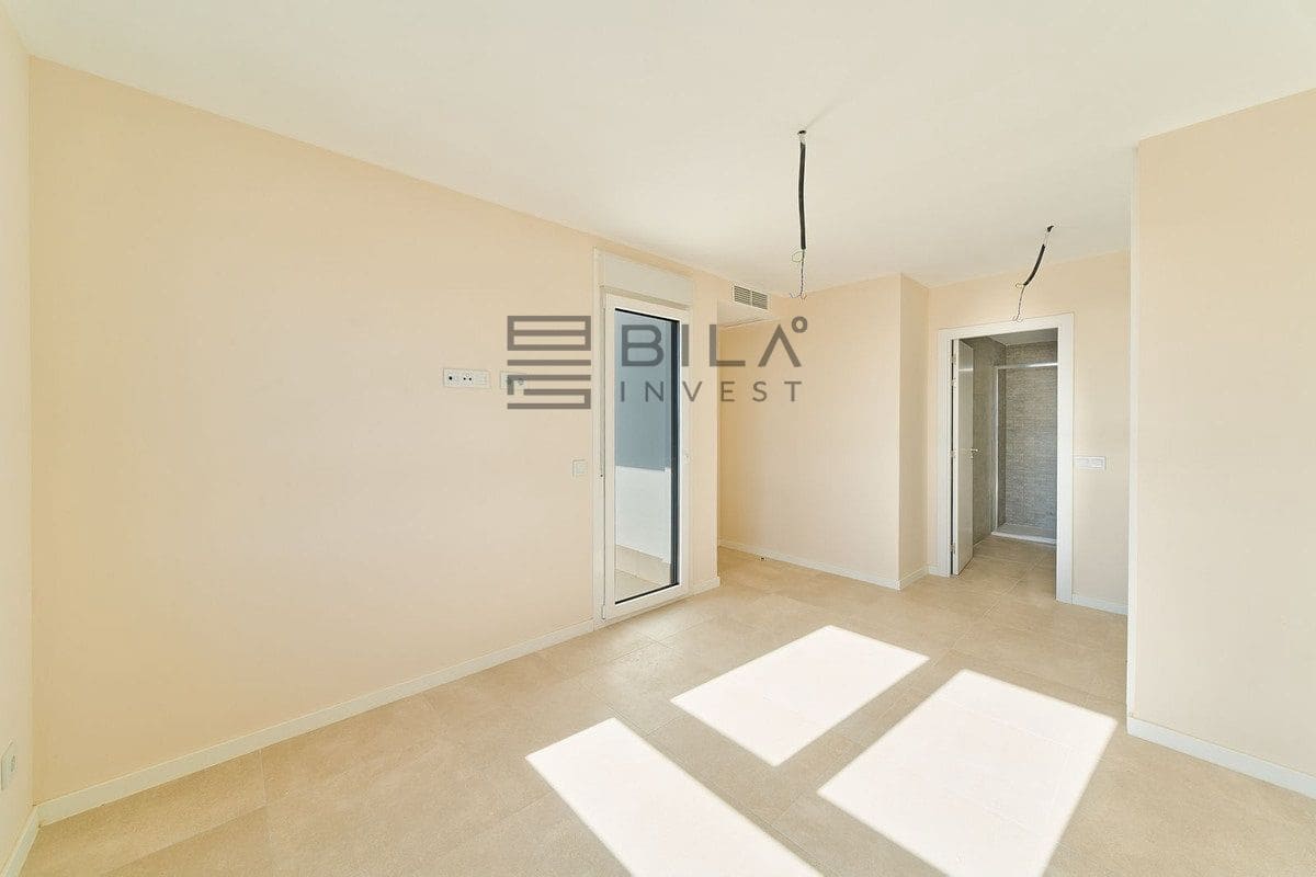 3 chambre Maison de Ville à vendre à La Cala de Mijas avec piscine garage - 890 000 € (Ref: 9849964)