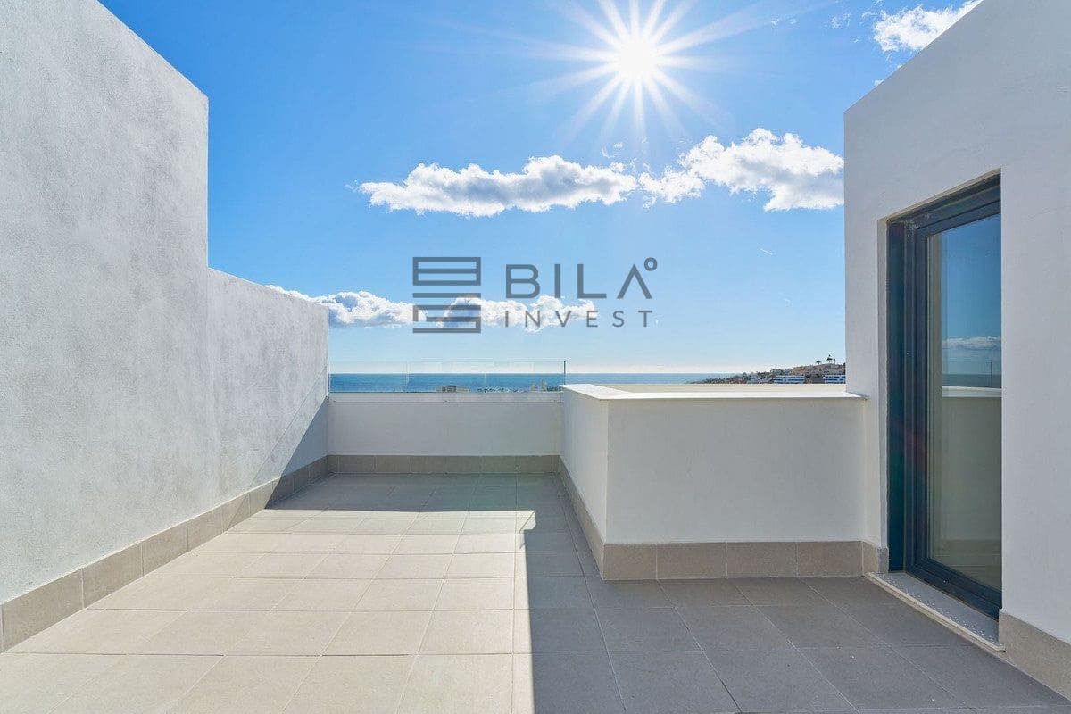 3 chambre Maison de Ville à vendre à La Cala de Mijas avec piscine garage - 890 000 € (Ref: 9849964)