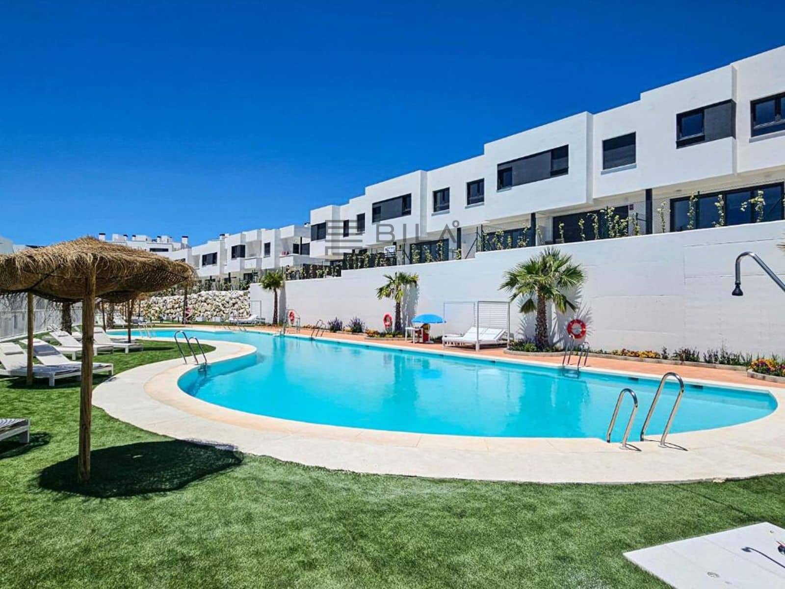 3 chambre Maison de Ville à vendre à La Cala de Mijas avec piscine garage - 890 000 € (Ref: 9849964)