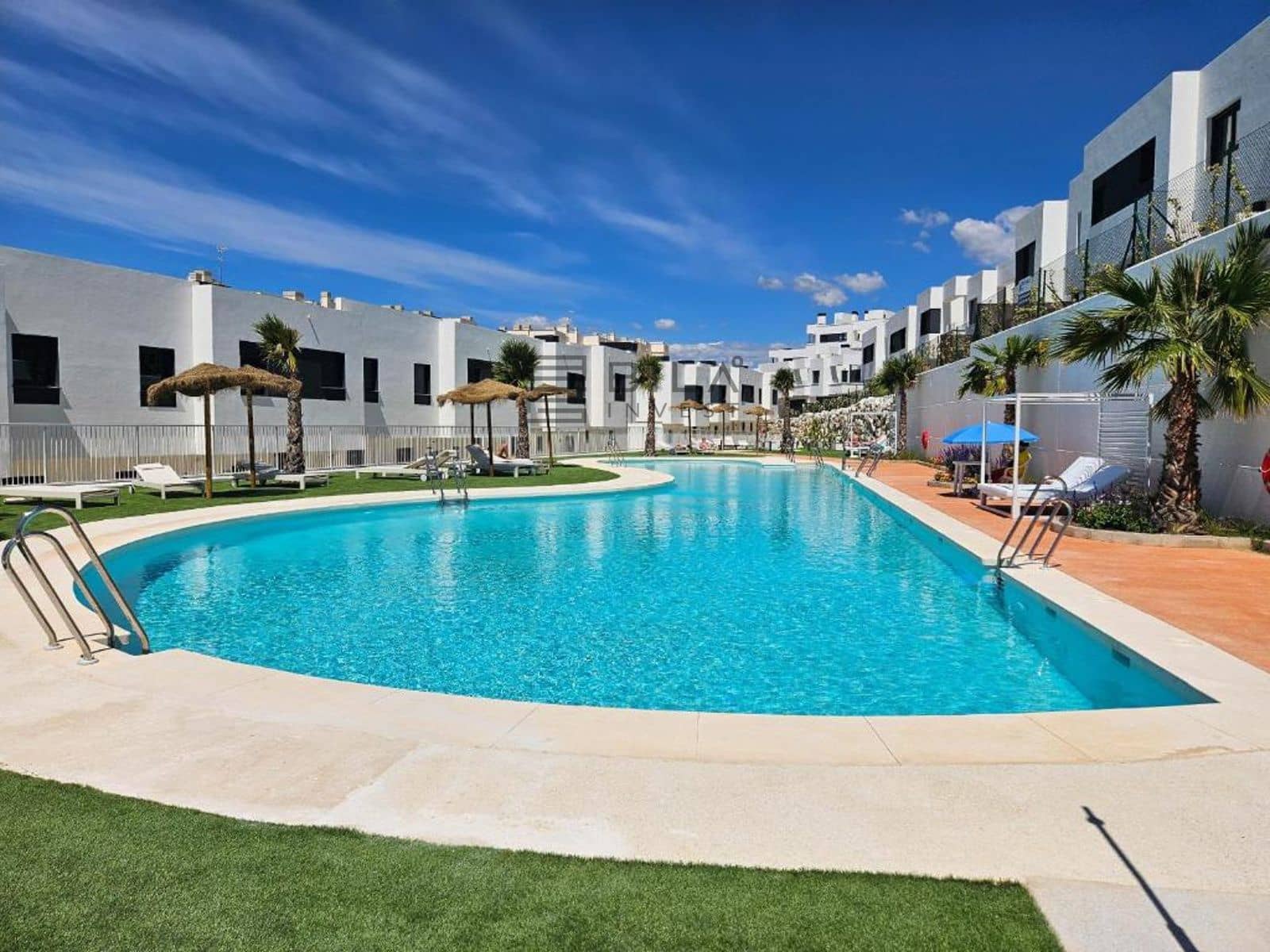 3 chambre Maison de Ville à vendre à La Cala de Mijas avec piscine garage - 890 000 € (Ref: 9849964)