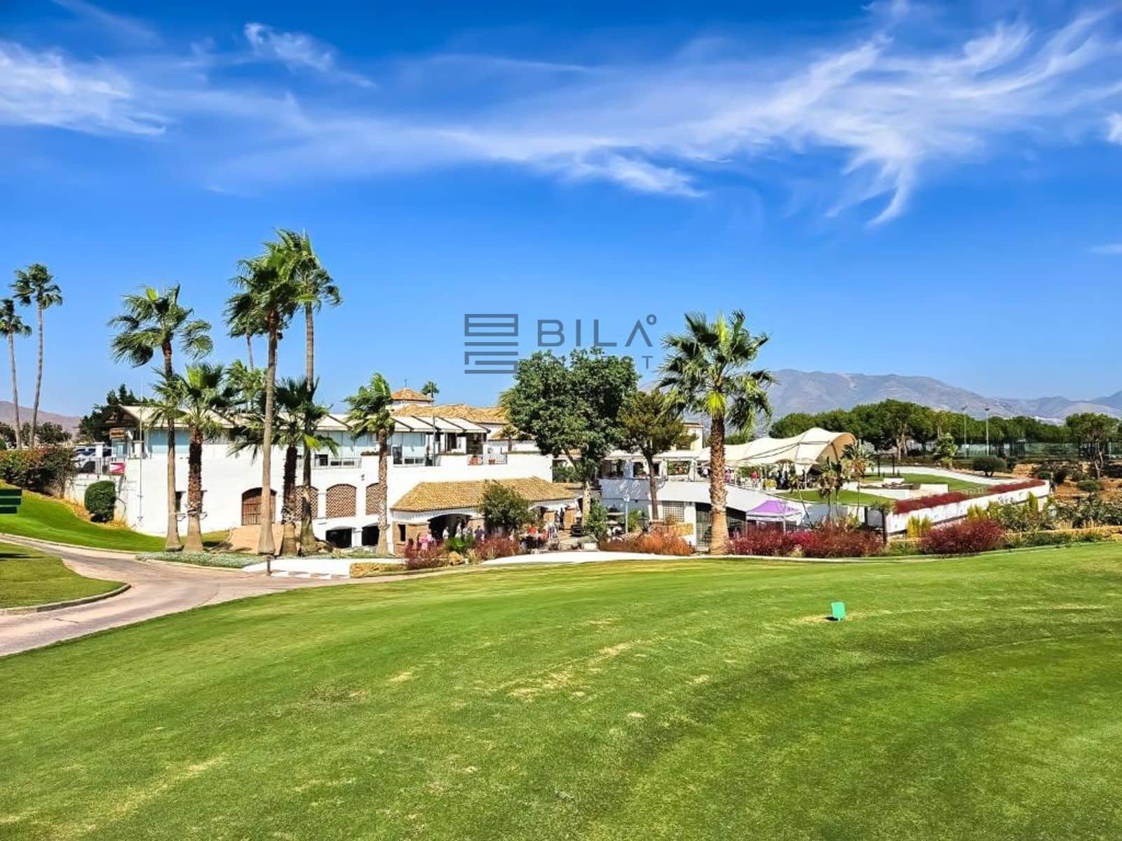 3 chambre Maison de Ville à vendre à La Cala de Mijas avec piscine garage - 890 000 € (Ref: 9849964)
