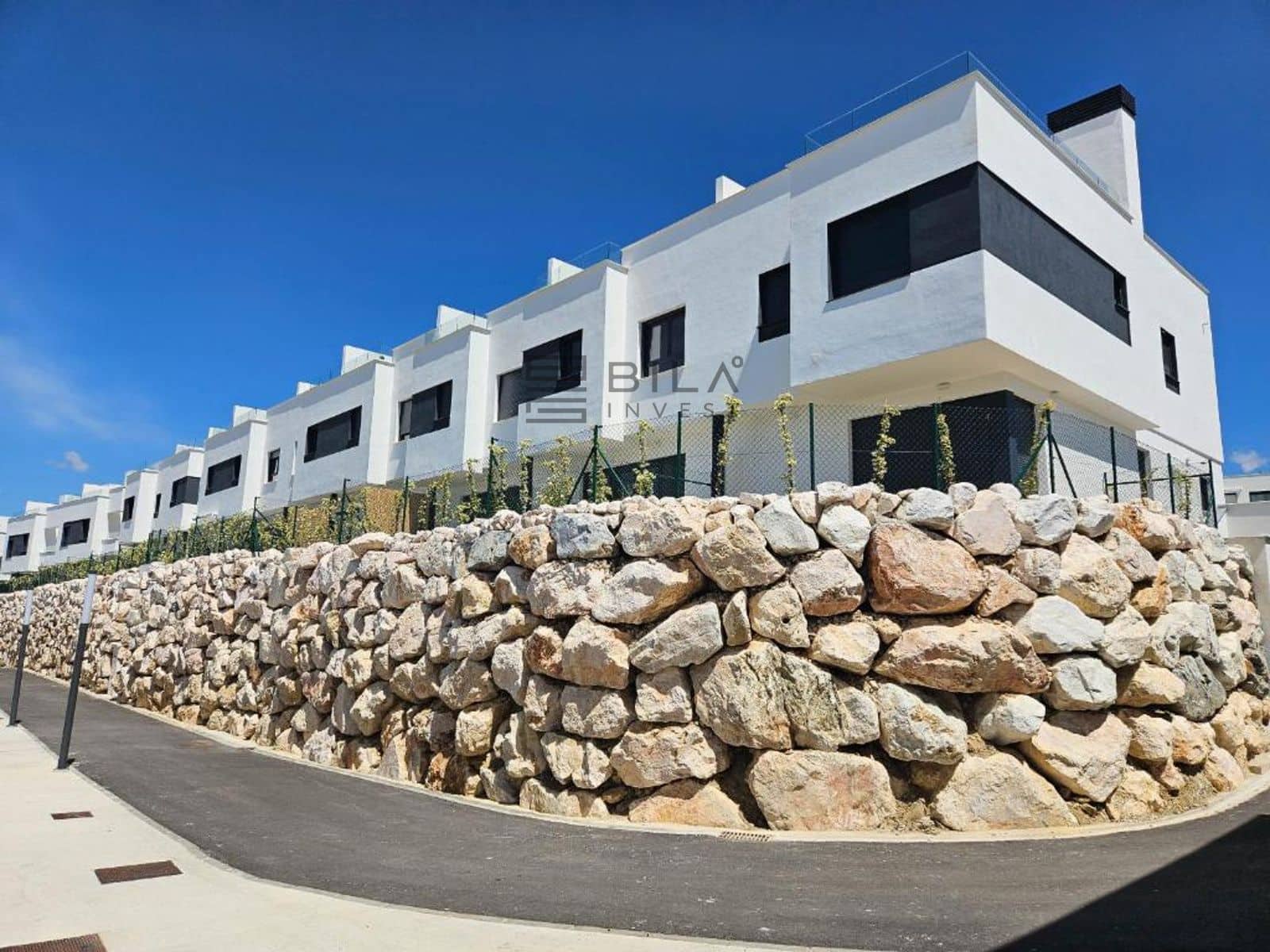 3 chambre Maison de Ville à vendre à La Cala de Mijas avec piscine garage - 890 000 € (Ref: 9849964)